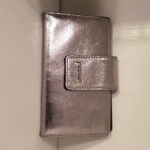 3/$20💜 Kenneth Cole reaction wallet